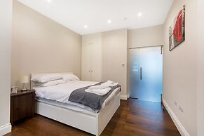 Glass Wonder in Soho - B