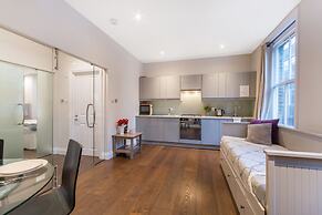 Glass Wonder in Soho - B