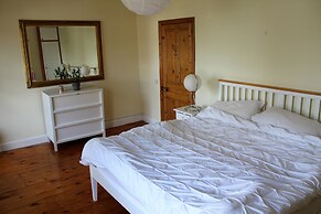 Victorian House near Stadium