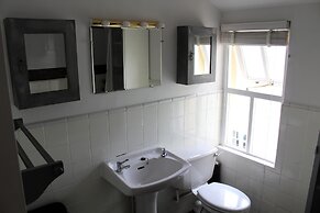 Victorian House near Stadium