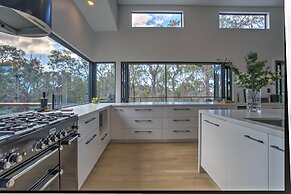 Bina Maya Yallingup Escape