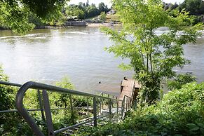 Au Fil de l' Eau
