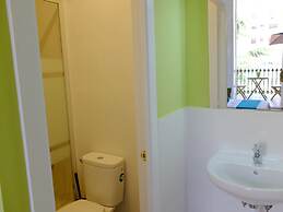 Fabrizzio's Petit - Hostel