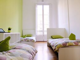 Fabrizzio's Petit - Hostel