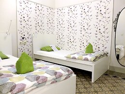 Fabrizzio's Petit - Hostel