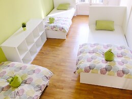 Fabrizzio's Petit - Hostel