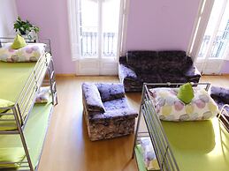 Fabrizzio's Petit - Hostel