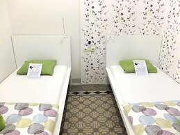 Fabrizzio's Petit - Hostel