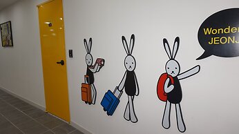 24 Guesthouse Jeonju