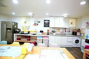 24 Guesthouse Jeonju