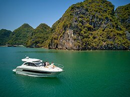 Vietyacht Marina Club - Halong Bay Cruise
