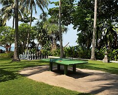 Mangsit Suites by Holiday Resort Lombok