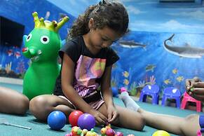 Mangsit Suites by Holiday Resort Lombok