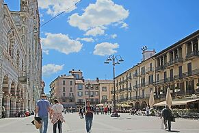 Logicasa Amazing Downtown Como