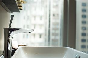 Soravit on Granville