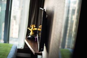 Soravit on Granville