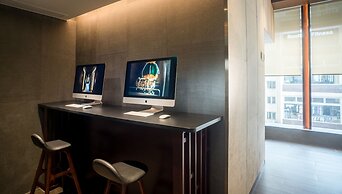 Soravit on Granville