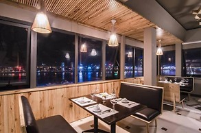 KaKa Hotel Han River