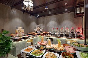 Little Riverside. A Luxury Hotel & Spa