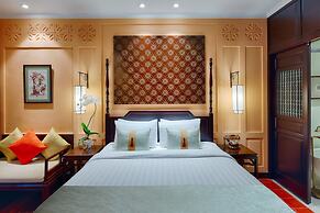 Little Riverside. A Luxury Hotel & Spa