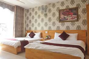 Sunrise Hotel - Hostel