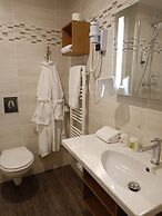 Logis Hôtel Le Tisseur des Saveurs