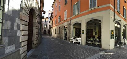 Logicasa Elegance in Como Centre