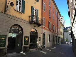 Logicasa Elegance in Como Centre