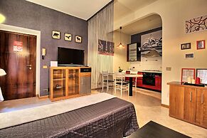 Logicasa Apartment Tower Gate