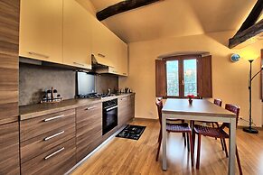 Logicasa Apartment Tower Gate