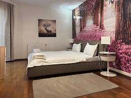 Monte Carlo Palace Suites