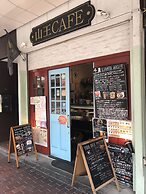 Aoca Sanno Apartment Of Contemporary Art