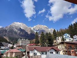 Iri Busteni Hotel