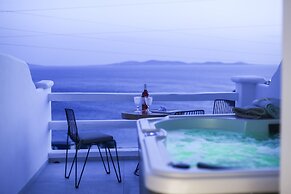 Villa Elina Suites And More