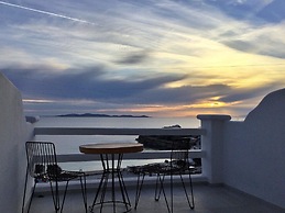 Villa Elina Suites And More