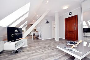 Golden Sun Apartments - Port