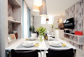 Golden Sun Apartments - Port