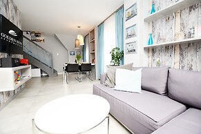 Golden Sun Apartments - Port