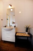 Golden Sun Apartments- Polanki