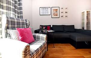 Golden Sun Apartments- Polanki