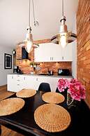 Golden Sun Apartments- Polanki