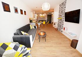 Golden Sun Apartments- Polanki