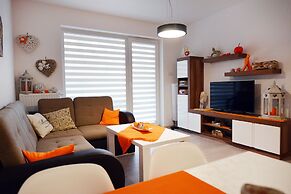 Golden Sun Apartments- Polanki