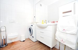 Golden Sun Apartments- Polanki