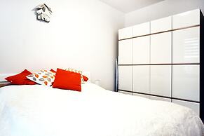 Golden Sun Apartments- Polanki