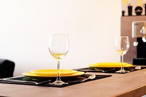 Golden Sun Apartments- Polanki