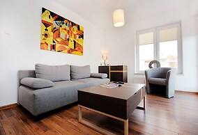 Golden Sun Apartments- Polanki