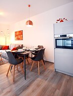 Golden Sun Apartments- Polanki