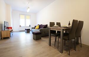 Golden Sun Apartments- Polanki