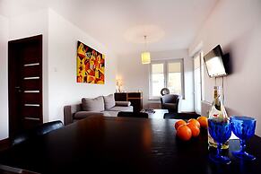 Golden Sun Apartments- Polanki